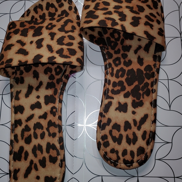 Shoes - Leopard Print Slide Sandals - Women's Brown Animal Print